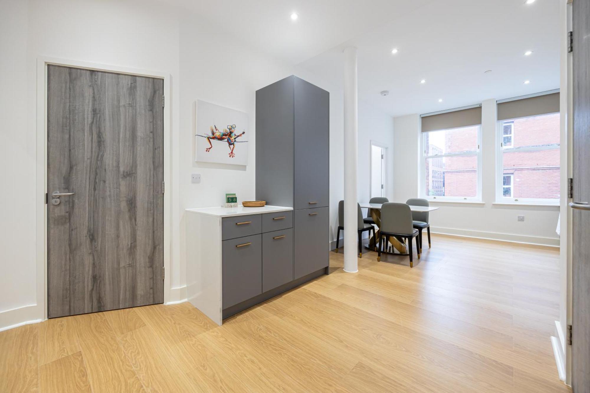 Amazing 1bd China Town